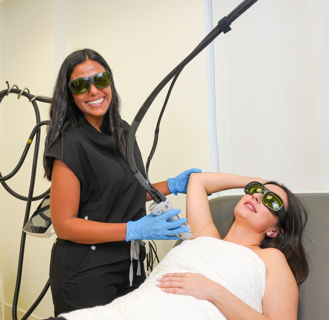 Programa de control de peso con supervisión médica en Laser Place Miami